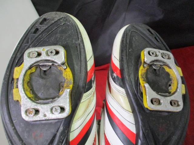 Load image into Gallery viewer, Used Northwave Cycling Shoes Size 11
