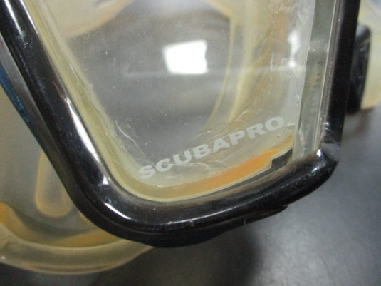 Used Scubapro Crystal Vu Plus Scuba Mask