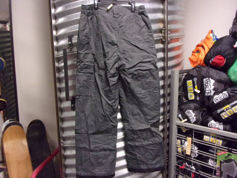 Load image into Gallery viewer, New WFS Men&#39;s Cargo Snowboard Pant Size Small - Charcoal
