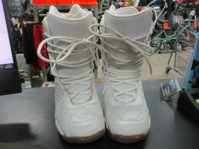 Load image into Gallery viewer, Used Morrow Womens Snowboard Boots Size 10
